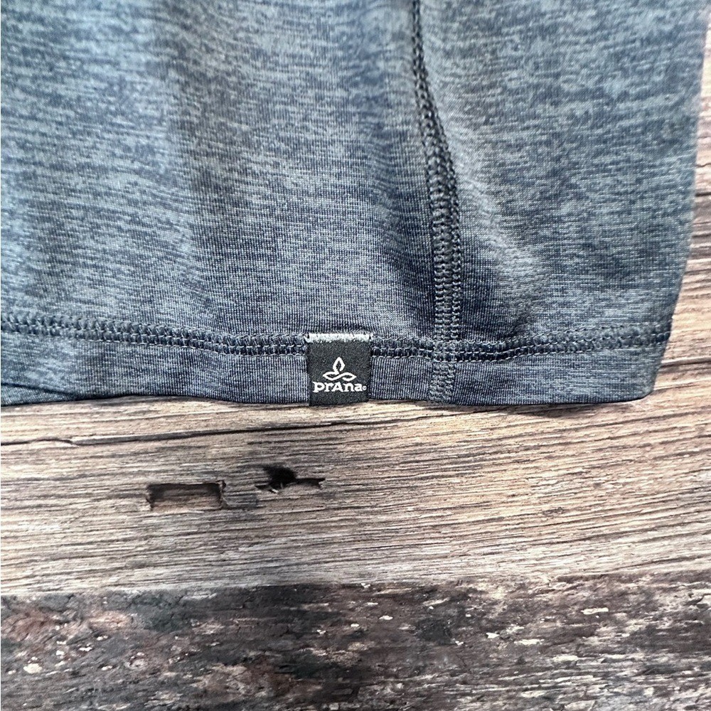 Prana Gray Men's T Shirt gallery