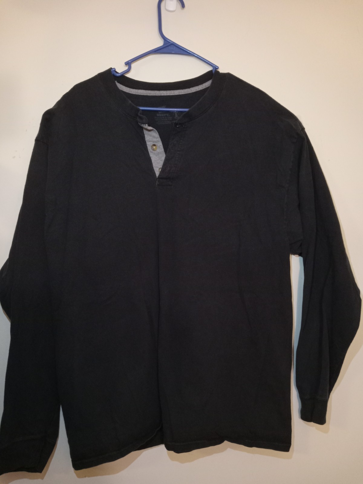 Hanes Mens BEEFY LONG SLEEVE 2XL. ** See Note In Description