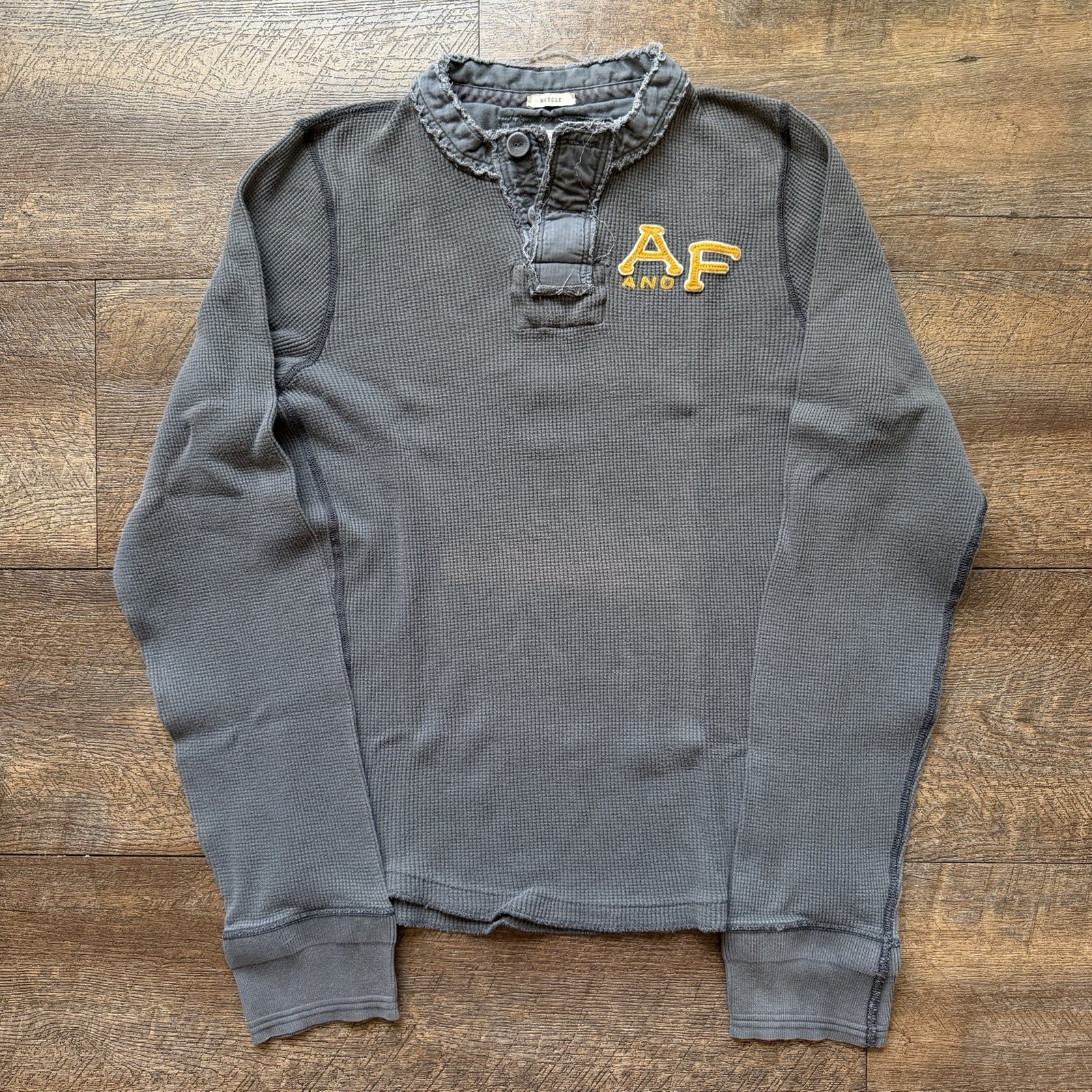 VTG Y2K Mens M Gray Abercrombie & Fitch Waffle Knit Henley Thermal Muscle Shirt
