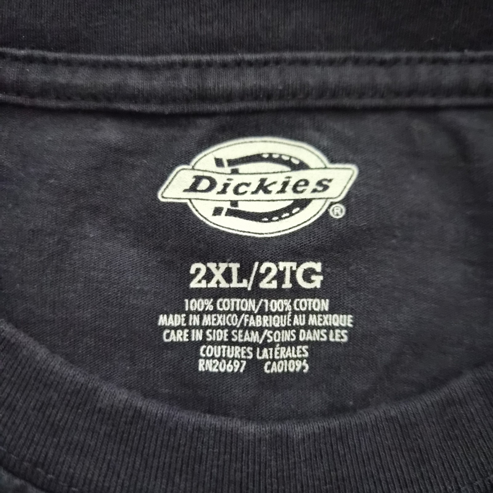 Dickies Navy Cotton Men's Short Sleeve Crew Neck Pocket Logo T-Shirt 2XL gallery