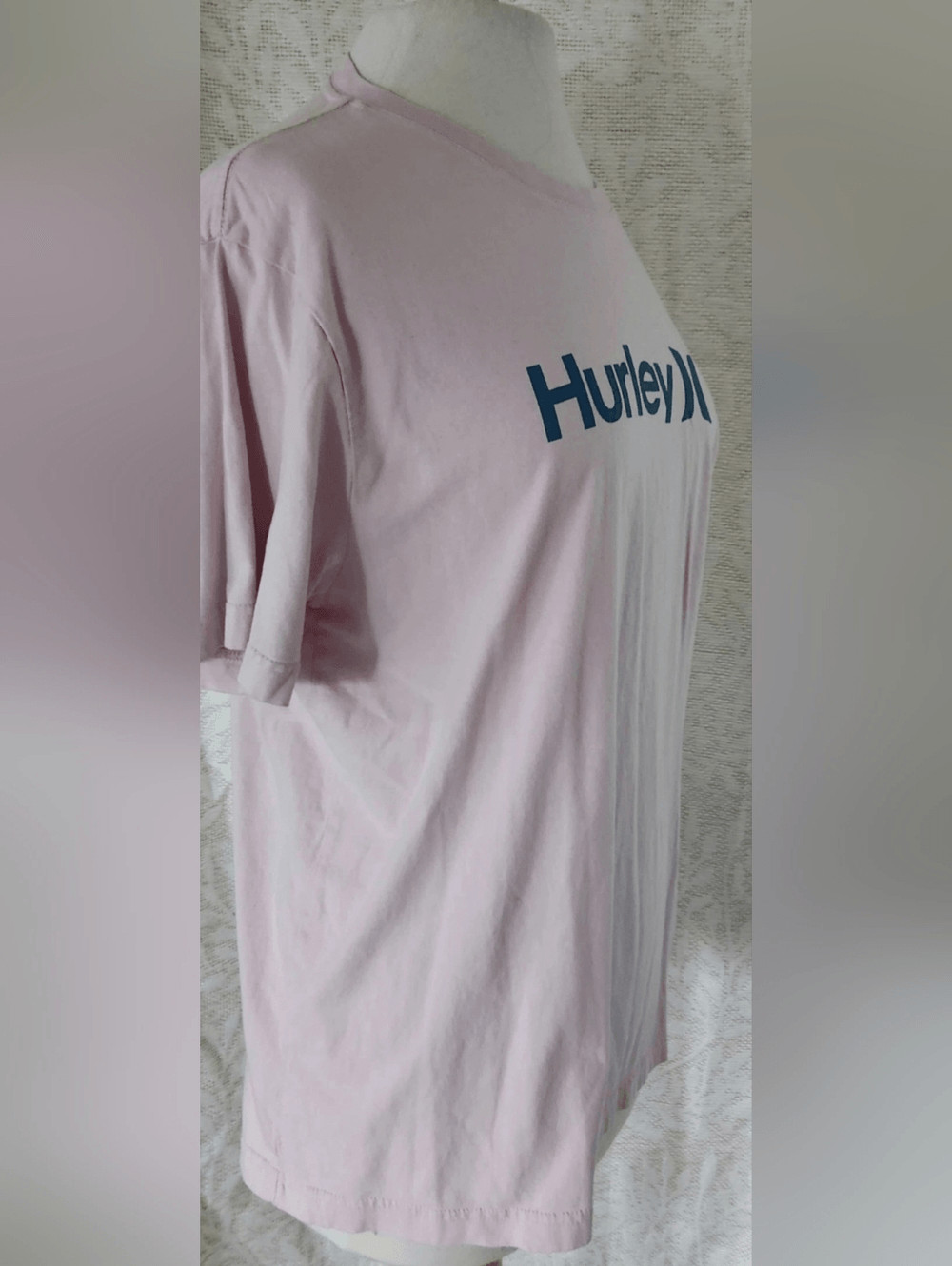 E21 Hurley Light Pink T-shirt with Navy Logo gallery