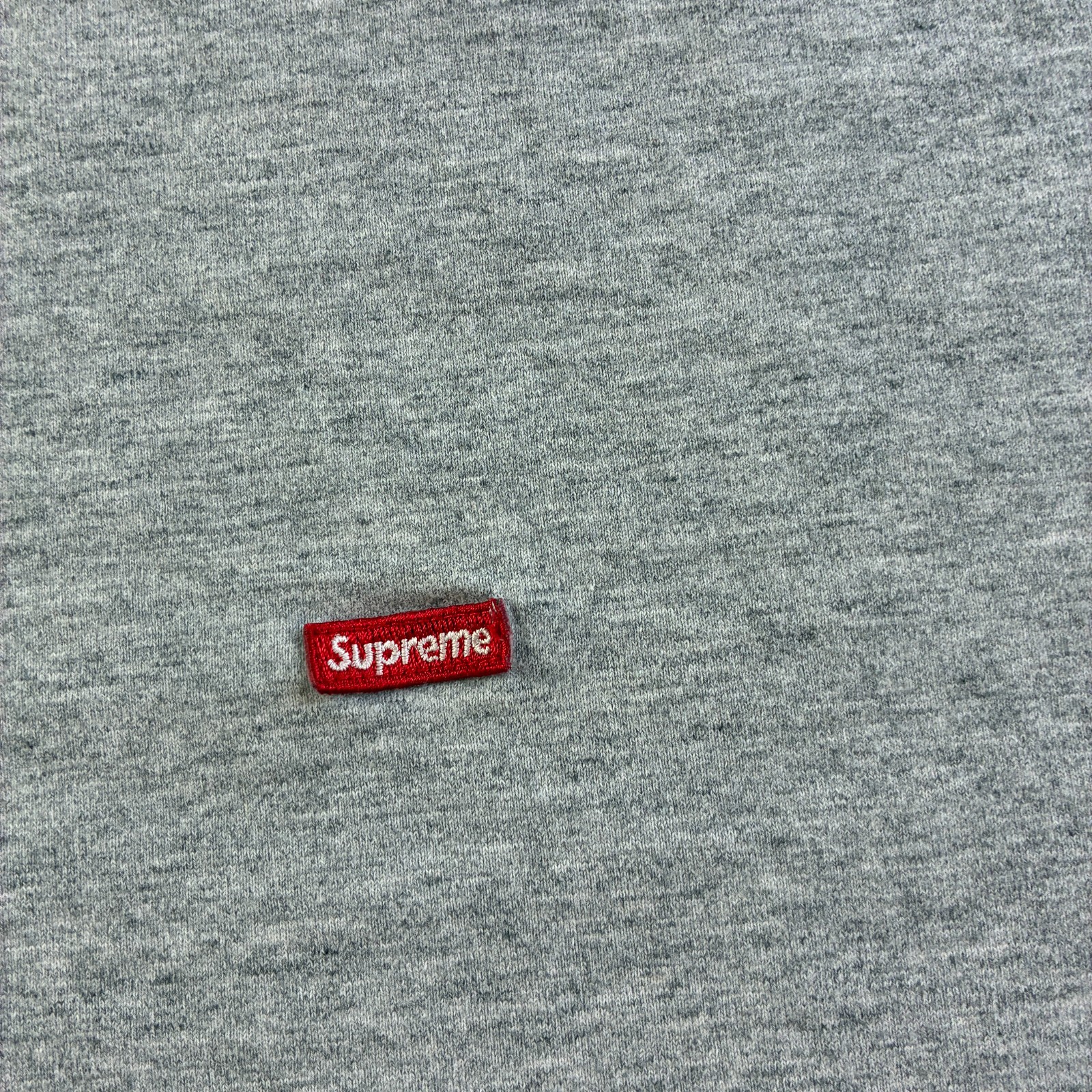 Supreme Shirt Mens Size Large Heather Gray Small Box Logo Cotton USA Made Tee gallery