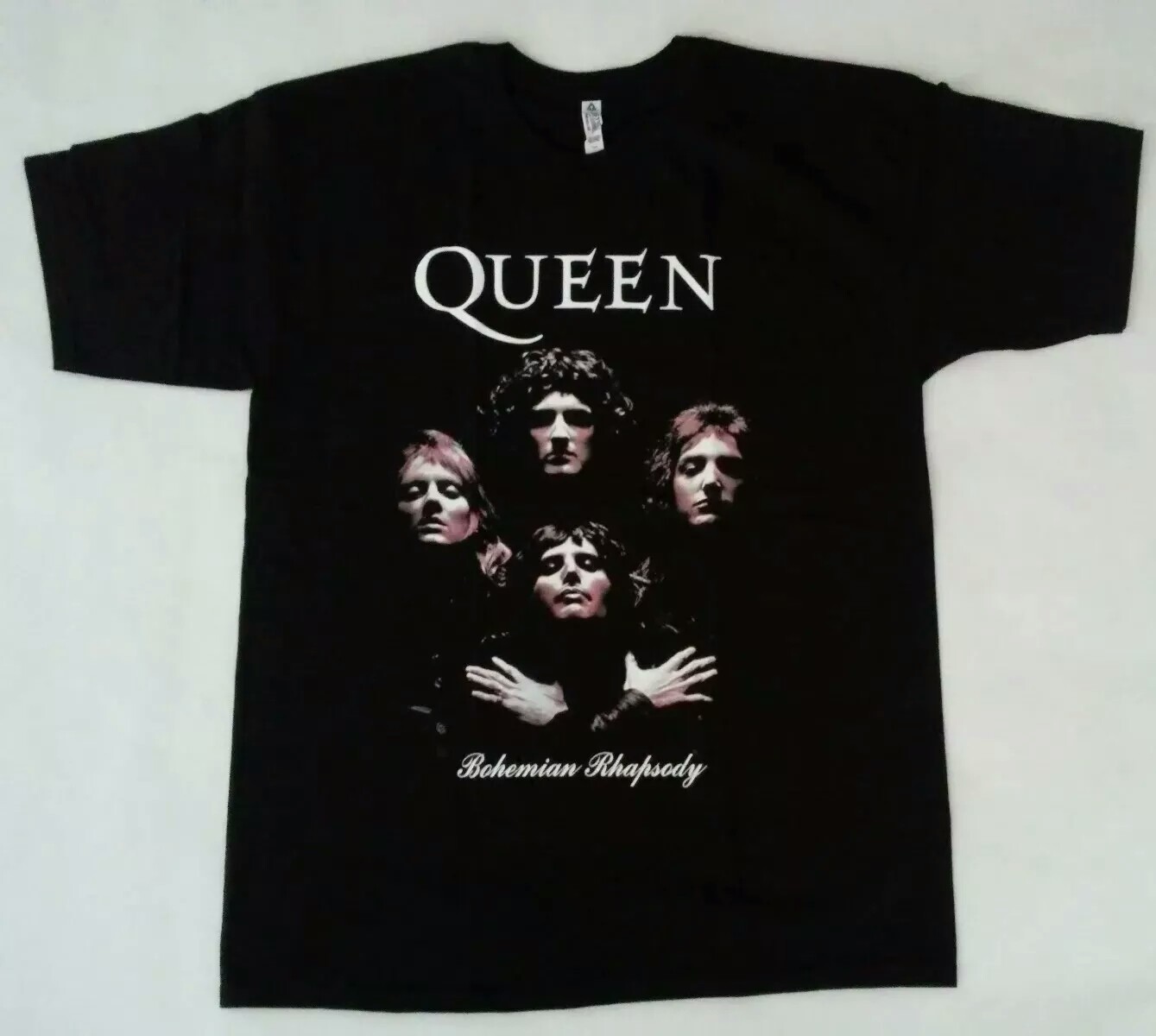 FREE SAME DAY SHIPPING New QUEEN BOHEMIAN RHAPSODY Group Shirt MEDIUM gallery
