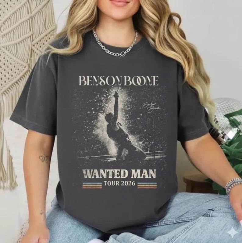 Wanted Man Tour 2026 Shirt, Retro Graphic Shirt