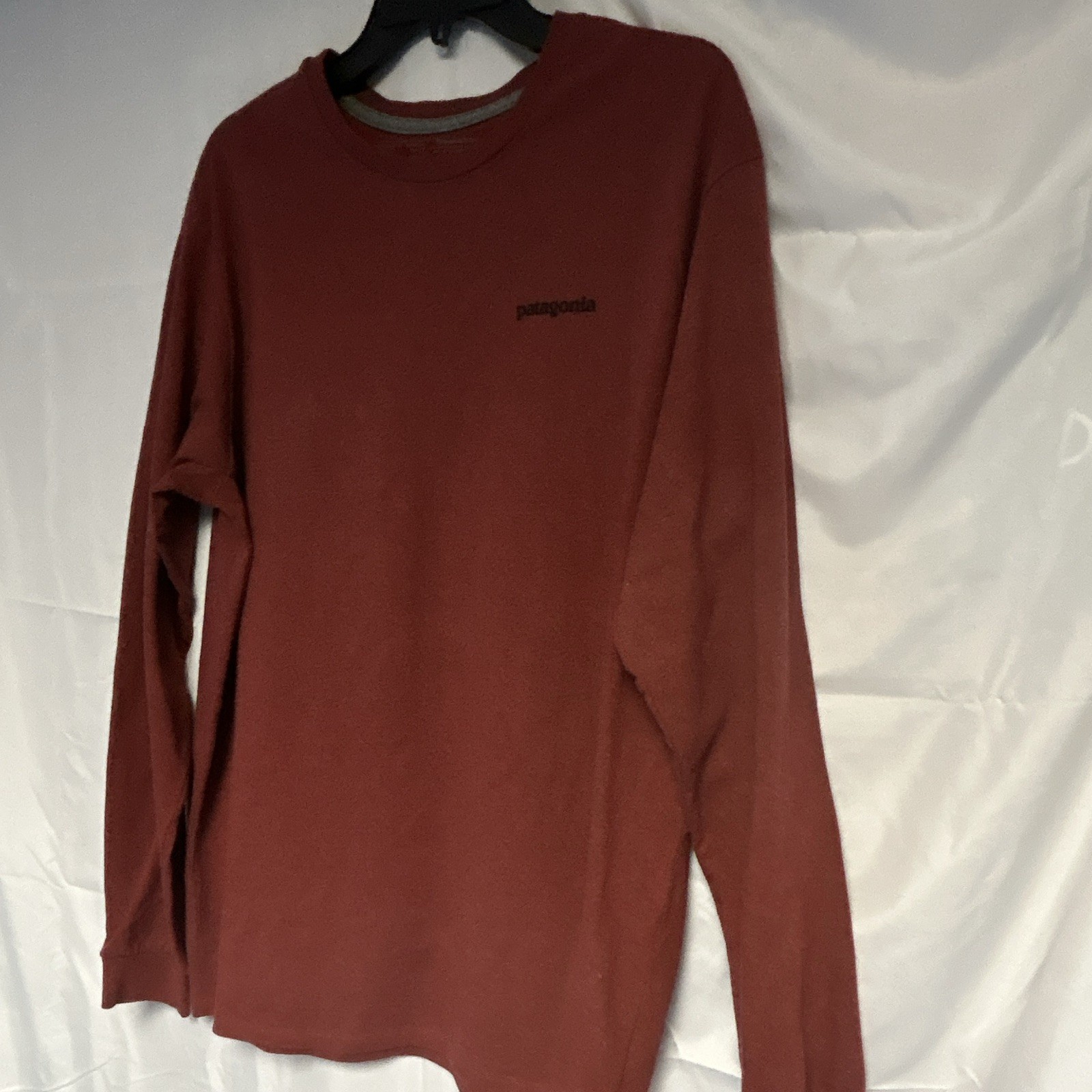 Patagonia Responsibili-Tee Men’s L Red Long Sleeve Graphic T-Shirt gallery