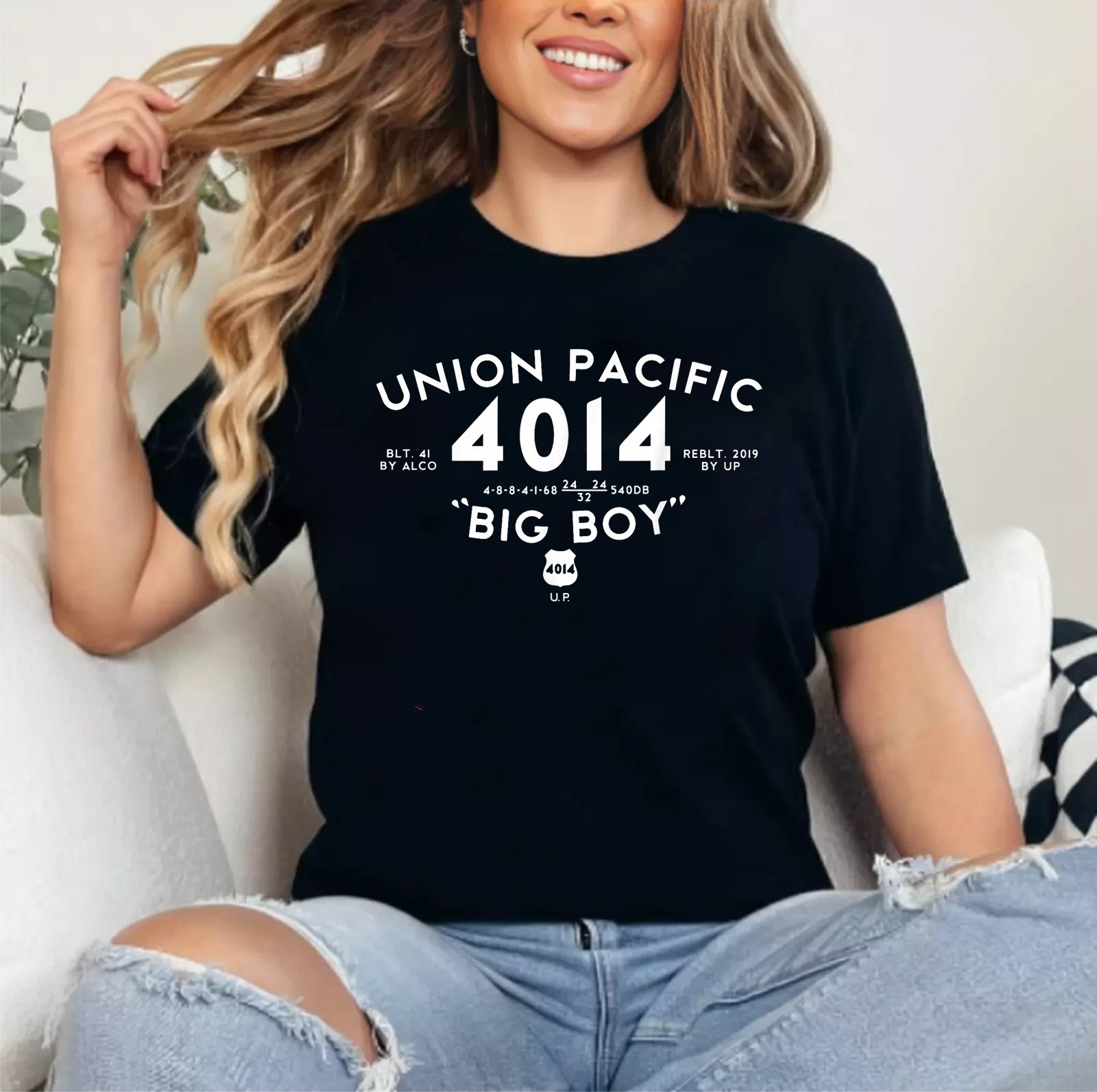 Big Boy 4014 Union Pacific Steam Engine Railroad Unisex T-Shirt gallery