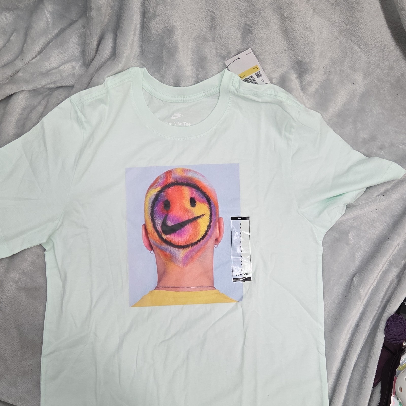 Nike The Nike Tee Men's S Mint Green Cotton Jersey Graphic Crew Neck T-Shirt gallery