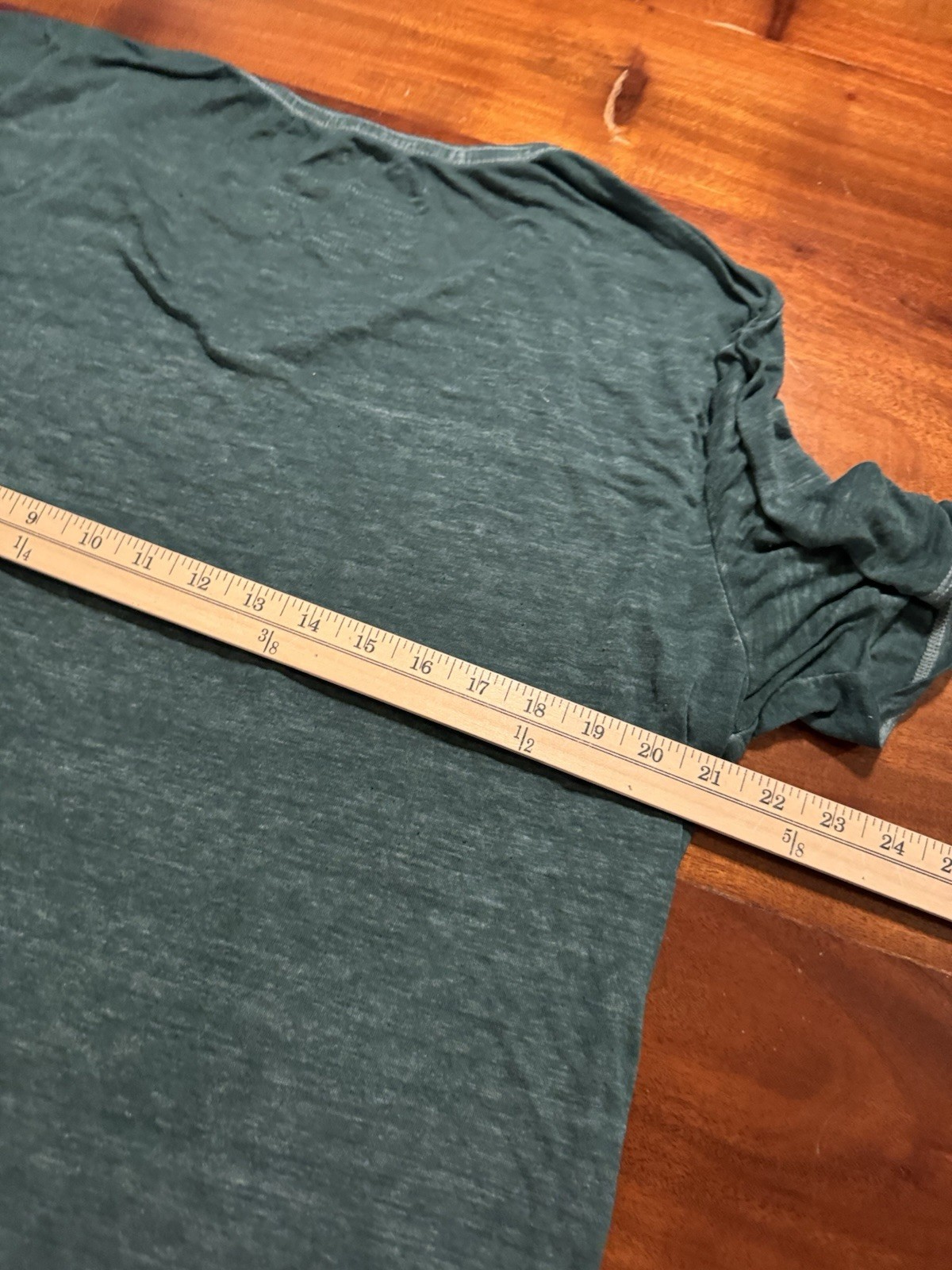 Nordstrom The Rail Men’s Green Short Sleeve V-neck T Shirt Sz XXL gallery
