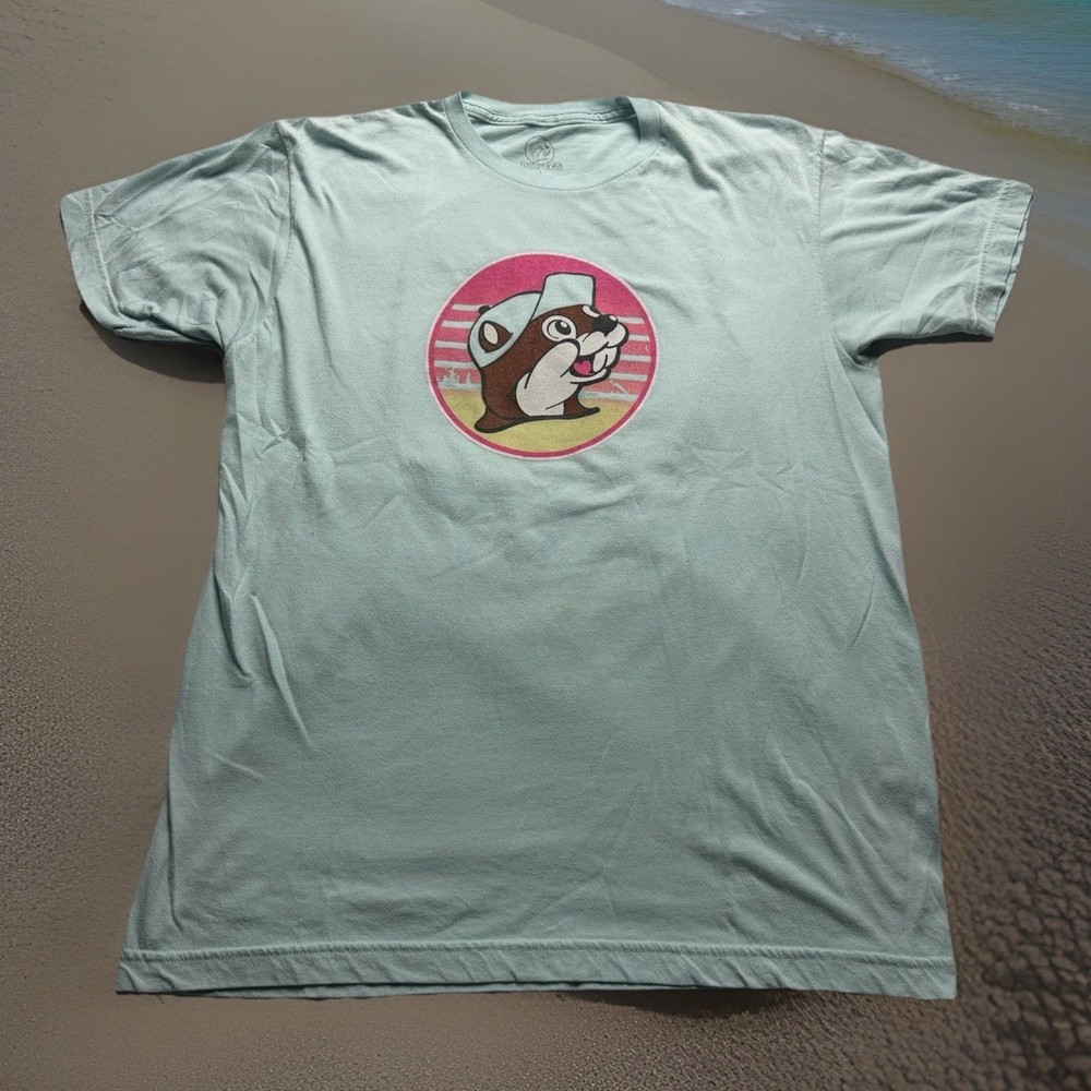 Buc-ee’s and the Beach Pale Blue Summer Adult T Shirt Sz L FREE SHIPPING B85