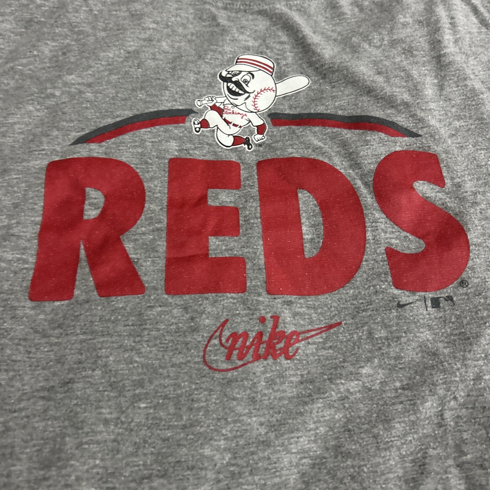 NIKE CINCINNATI REDS Gray Mr. Resorts T-shirt Men's X-LARGE gallery