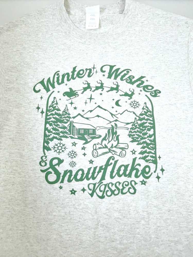 Medium Winter Wishes Snowflake Kisses Christmas Holiday T Shirt Log Cabin Santa
