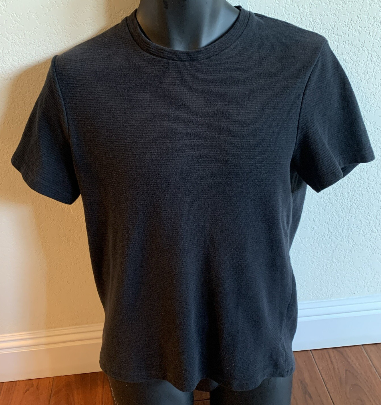 Zara Black T-Shirt Short Sleeve Textured Ribbed Men's Large Stretch gallery