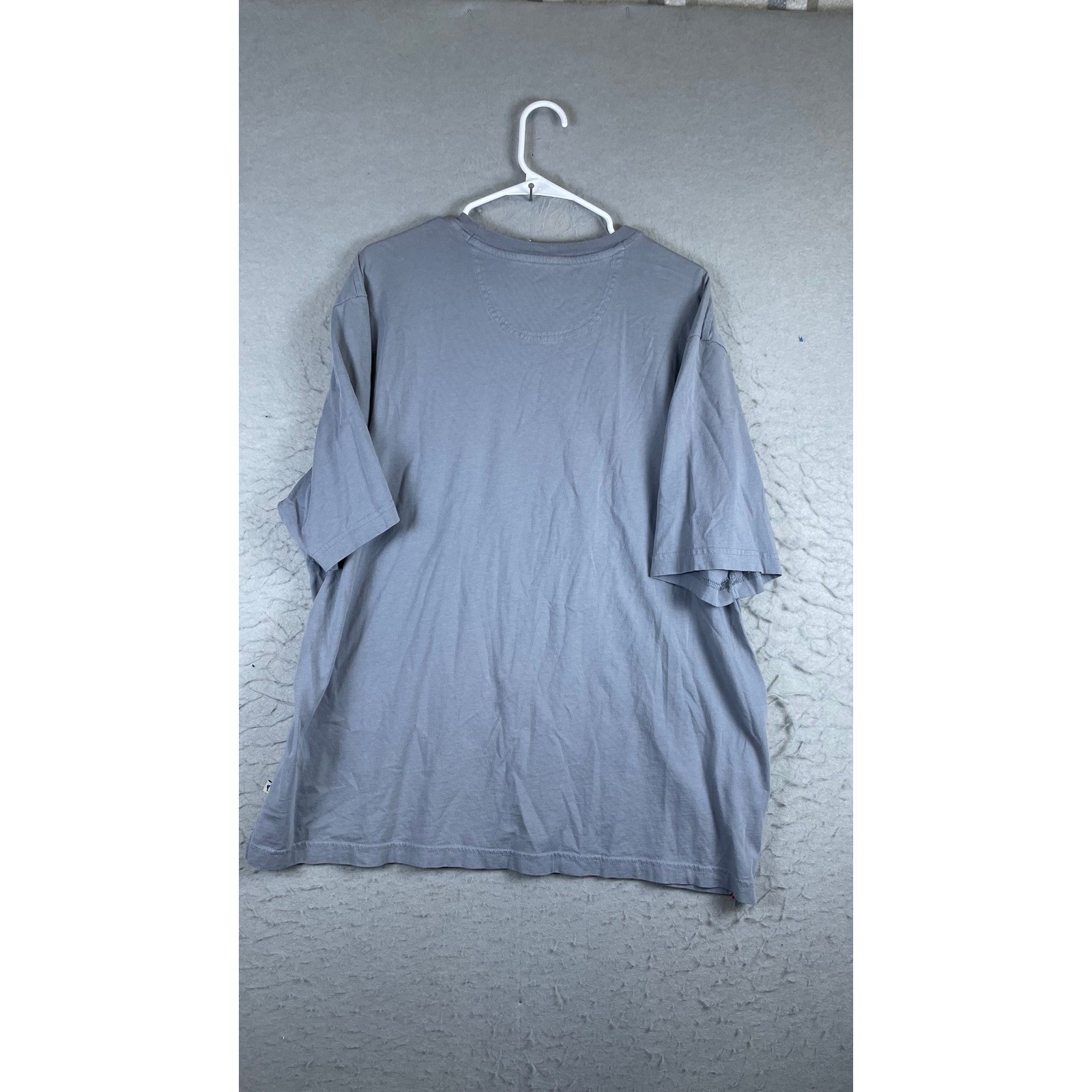 Tommy Bahama Pocket T-Shirt Mens XXL Gray Excellent Short Sleeve Marlin Logo gallery