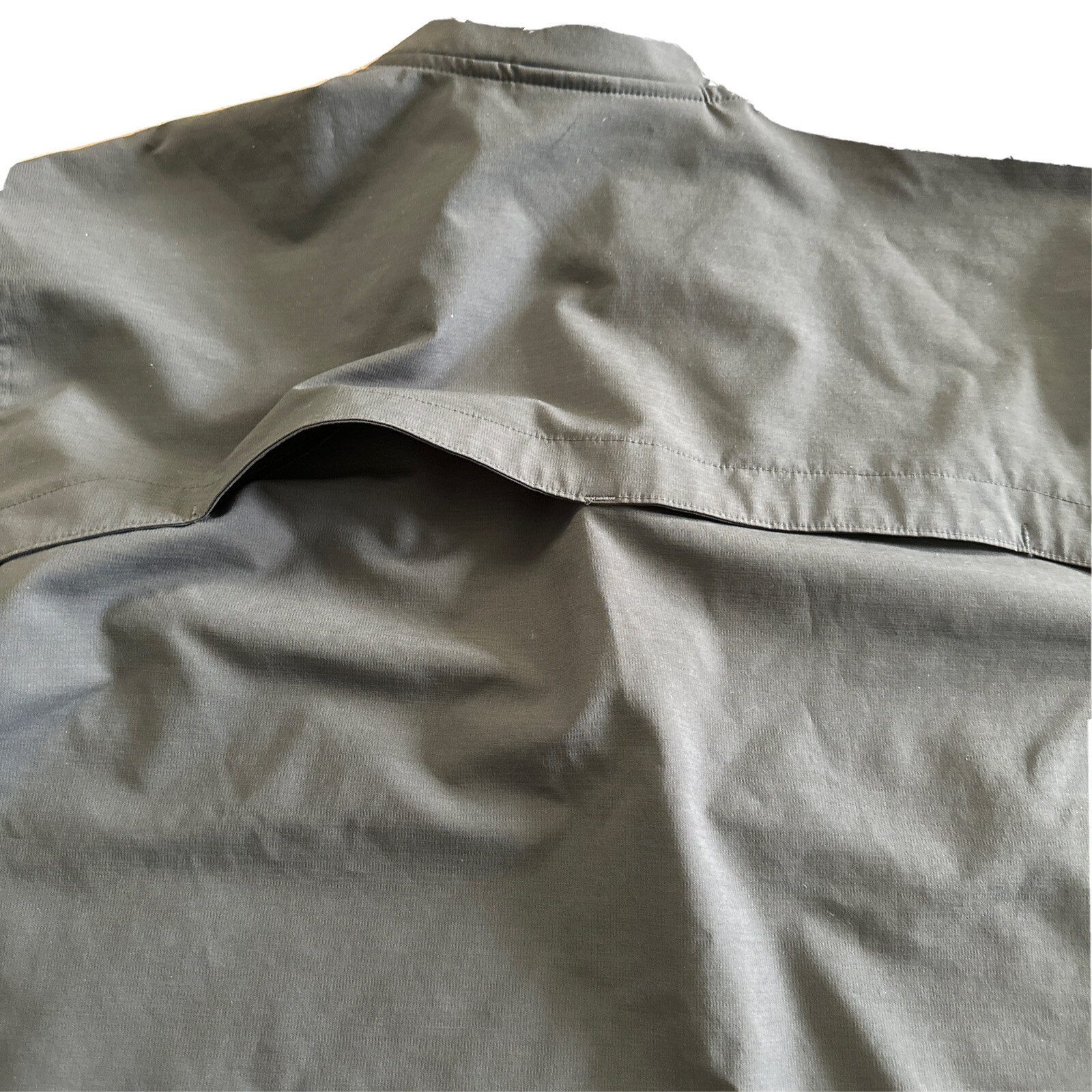 Under Armour Shirt Men XL Gray Vented Fish Fishing Marlin 1/4 Zip Windbreaker gallery