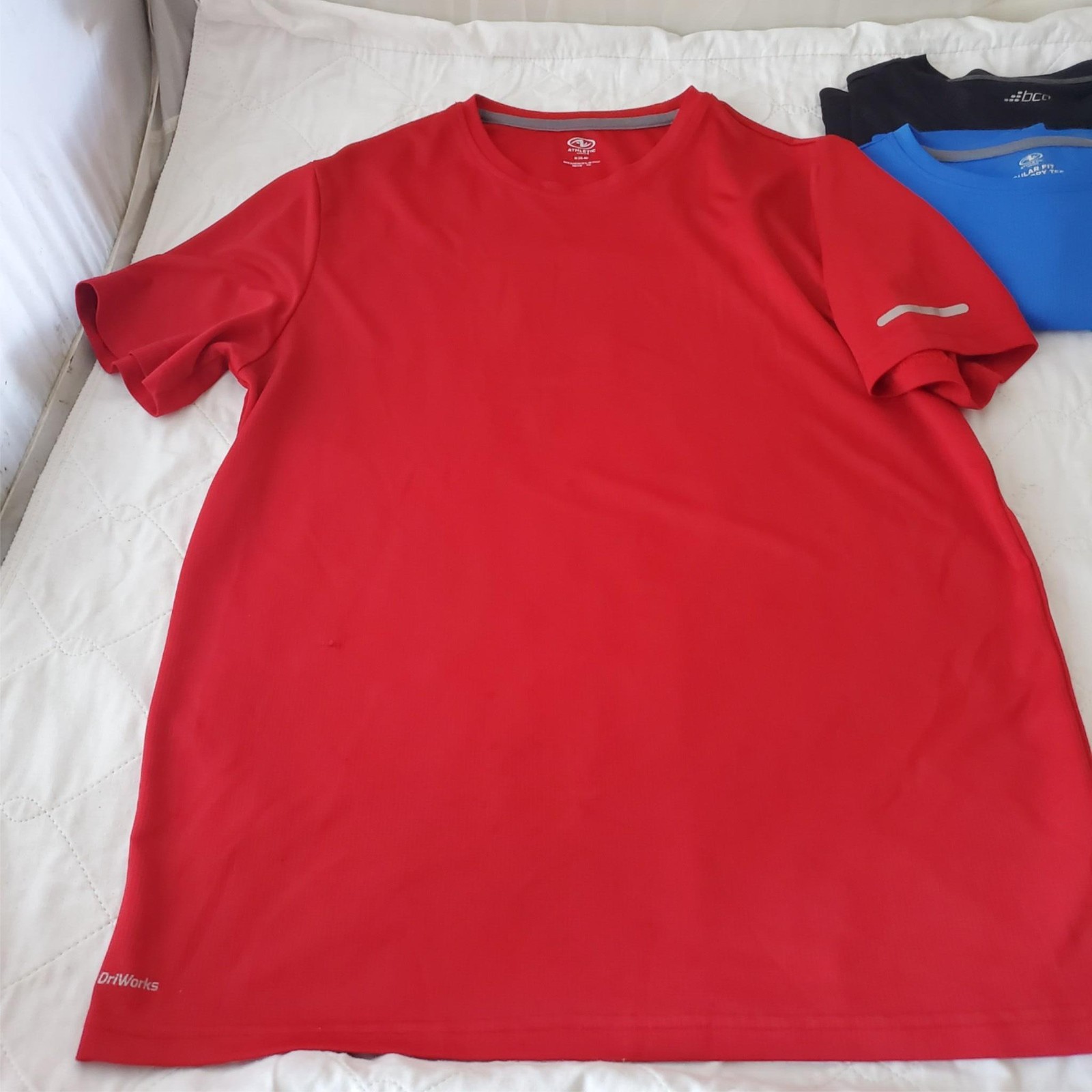 Lot of 4 Assorted Size M 38-40 Multi Brand Dry Fit Short Sleeve Shirt Men's gallery