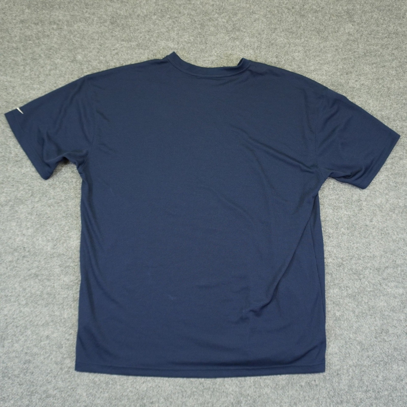 Vintage Nike Center Swoosh Men 3XL Navy Blue T Shirt 2000s Silver Tag Y2K gallery
