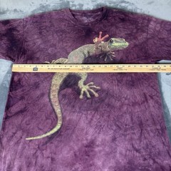 The Mountain Gecko Lizard Graphic Tie Dye T-Shirt Men’s 2XL Purple USA