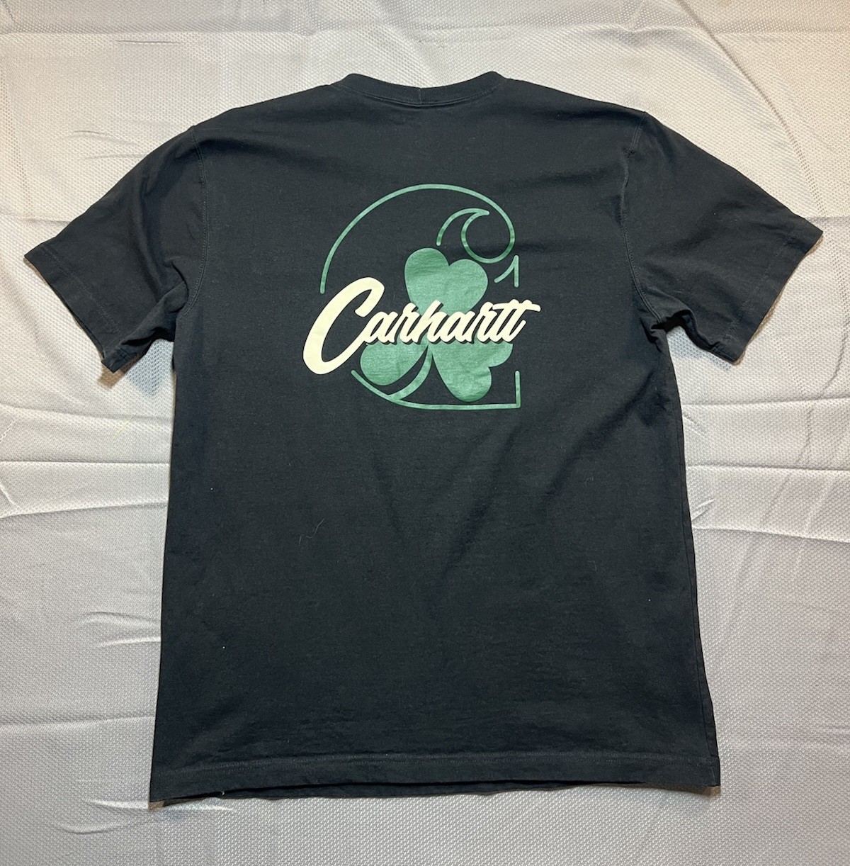 Carhartt Workwear Shamrock Clover Pocket T-Shirt Men’s Size Medium gallery