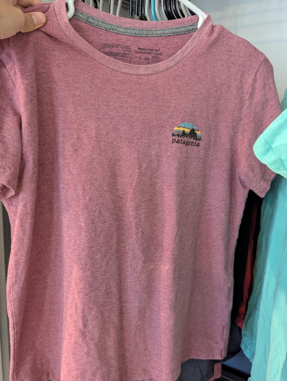 Patagonia Responsibili-Tee Women's M Pink Crew Neck Short Sleeve Logo T-Shirt gallery