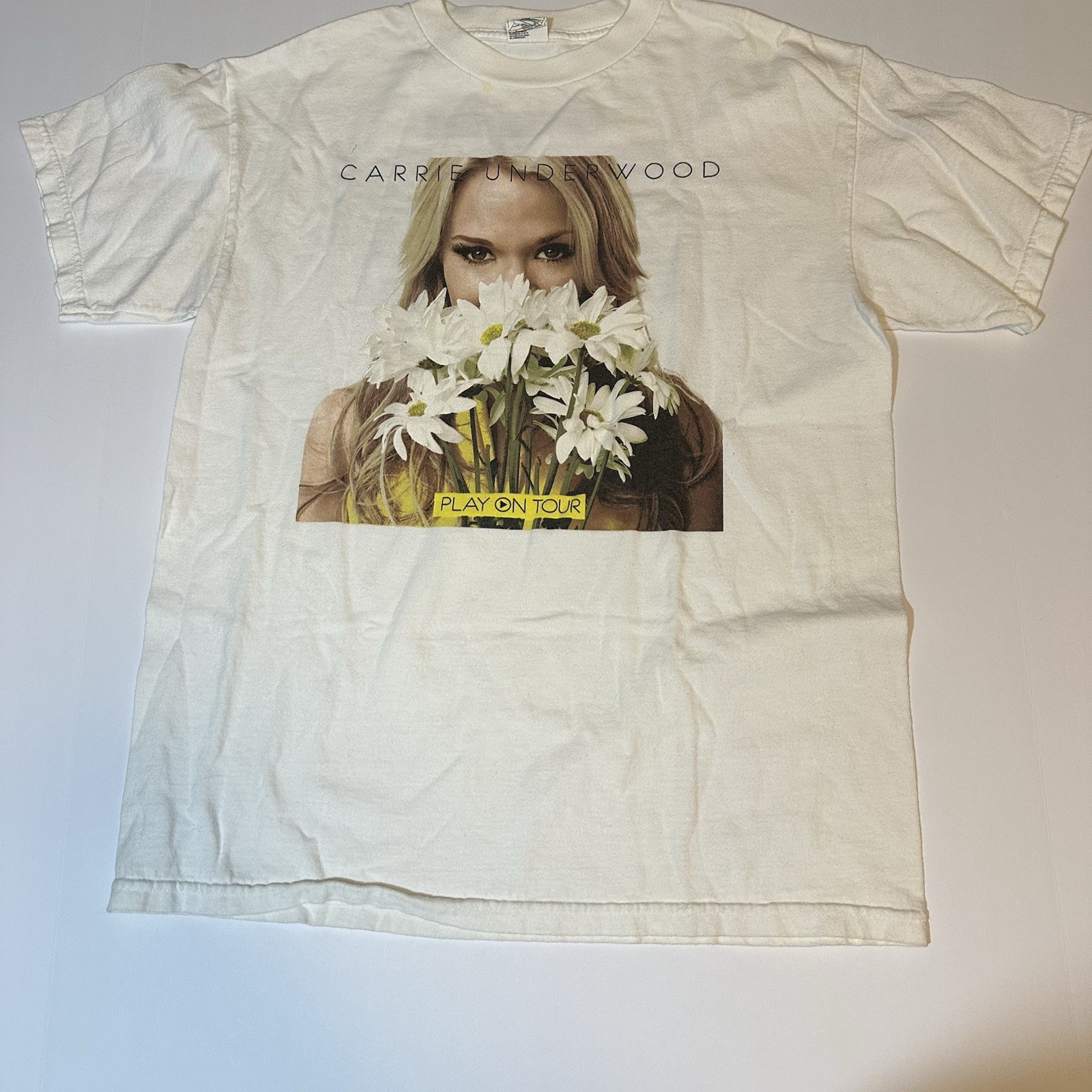 Carrie Underwood Play On Tour 2010 Concert T-Shirt Size M Double Sided White gallery