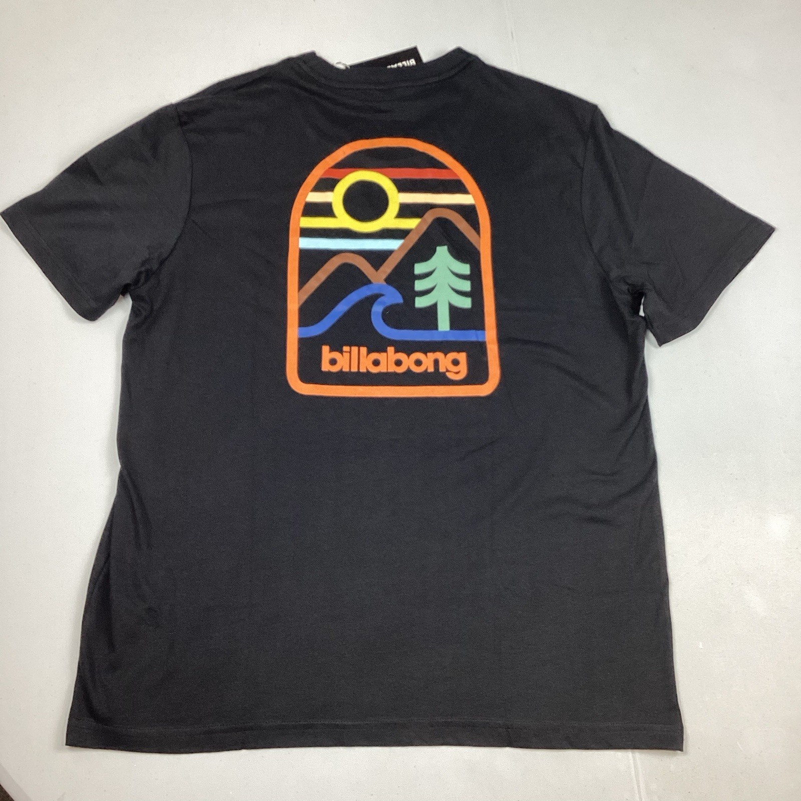 Billabong Black Short Sleeve Graphic T-Shirt Size XL NEW! Retail $50 gallery