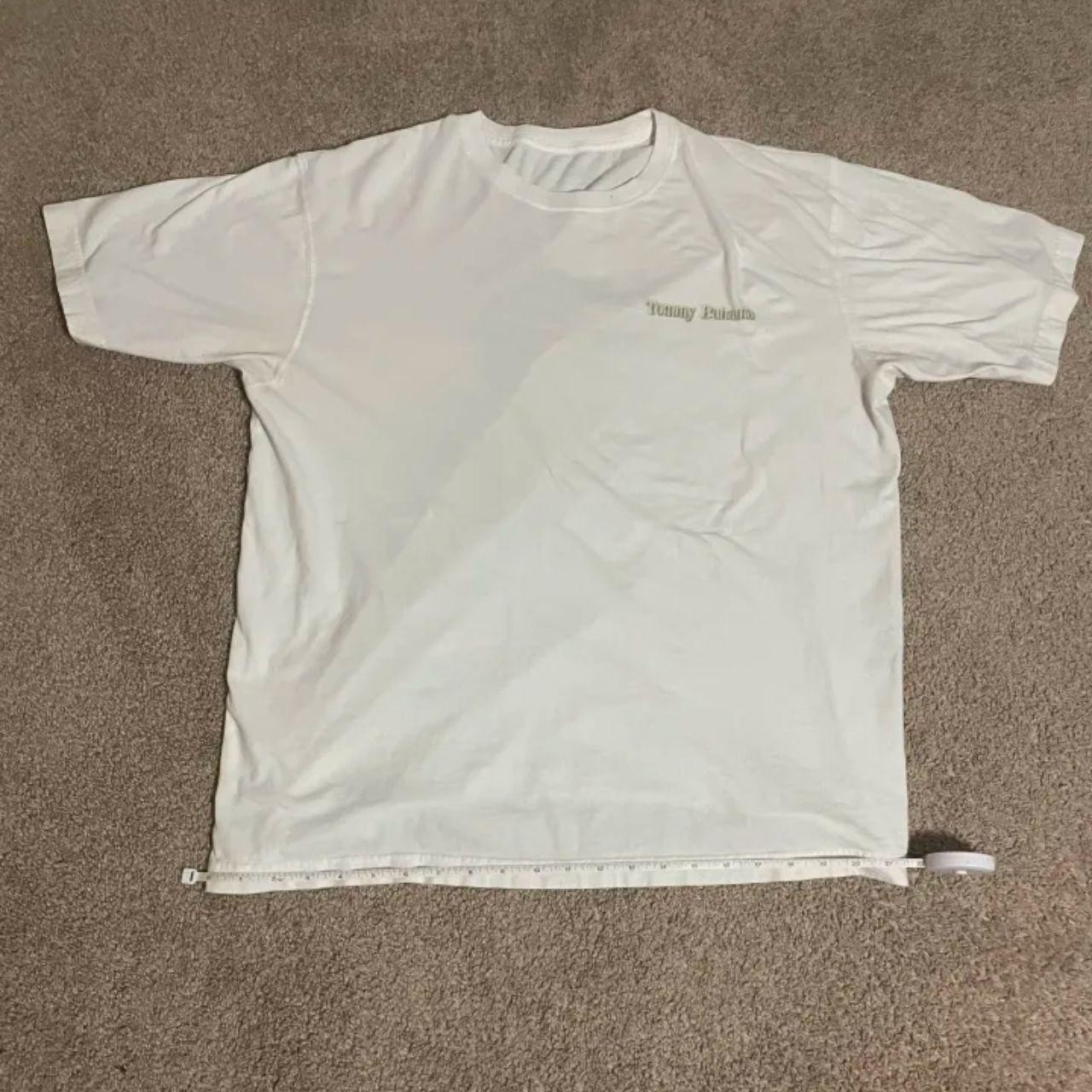 Tommy Bahama Men's White T-shirt gallery