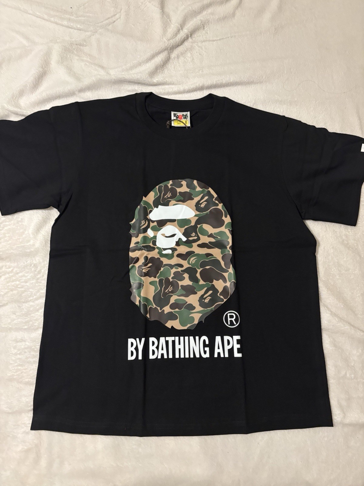 A Bathing Ape Men’s Black Ape Head Camo Graphic Logo Crew Neck T-Shirt Size M gallery
