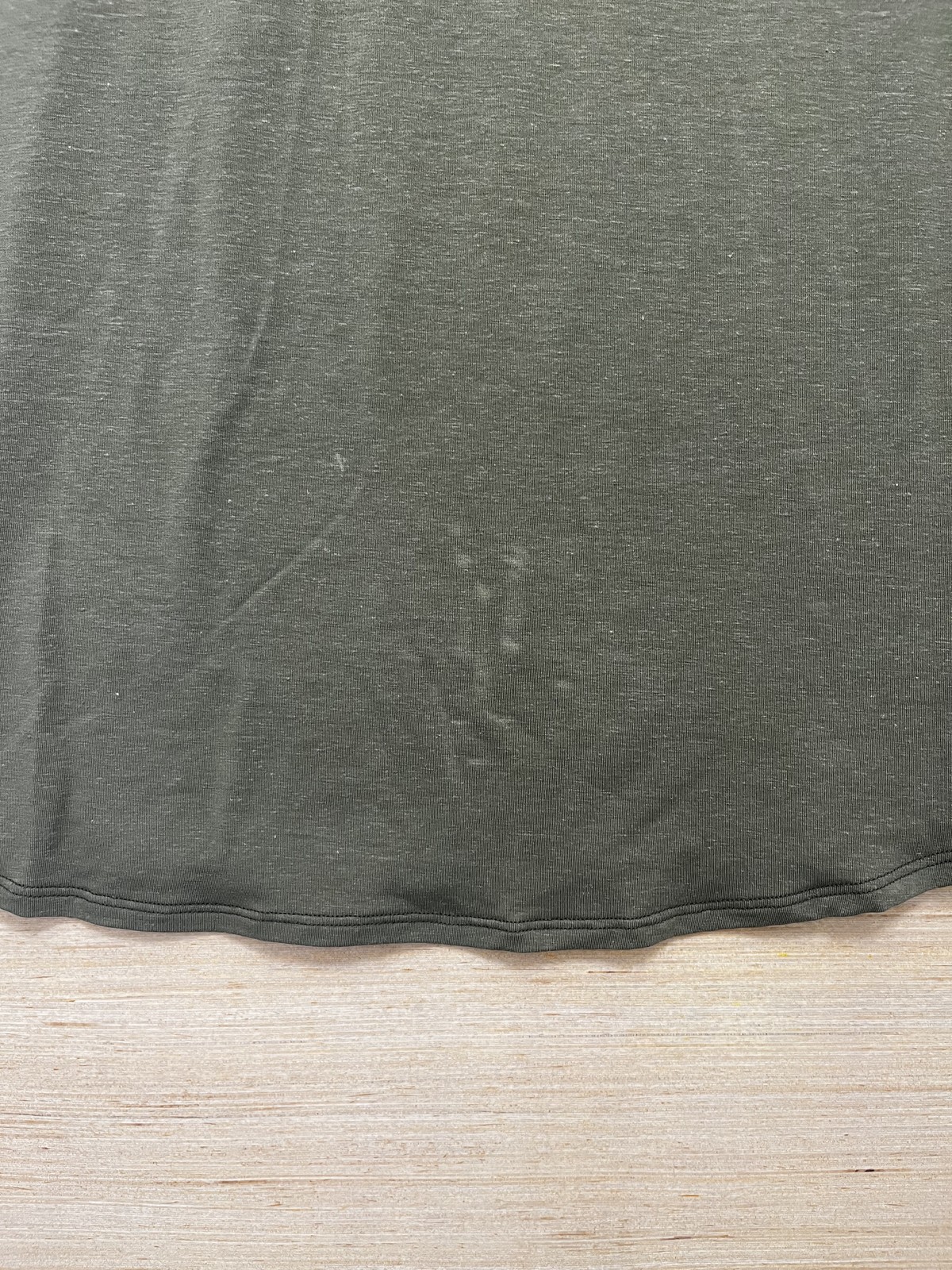 Lululemon Shirt Mens Medium Green Utility Pocket Zipper Tee Athletic Casual gallery