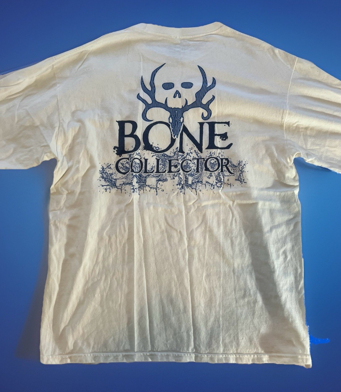 Bone Collector Graphic Tee White Double Sided Men’s Size Large gallery
