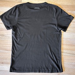 Official Apple RETAIL EXCLUSIVE Worldwide Locations 2018 Grey T-shirt RARE NEW