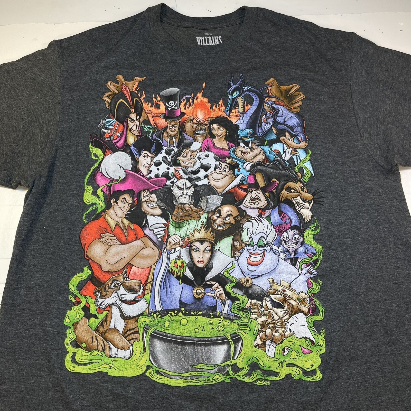 DISNEY DISNEYLAND VILLAINS VILLAIN EVIL QUEEN TEE T SHIER Mens XL Gray gallery