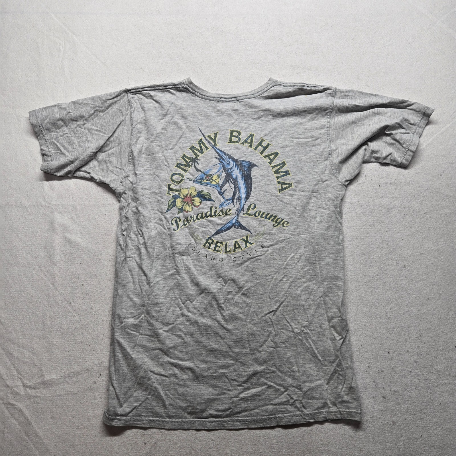 Tommy Bahama Marlin Logo Ocean Beach Outdoor Fishing Gray T-Shirt Adult Size XL gallery