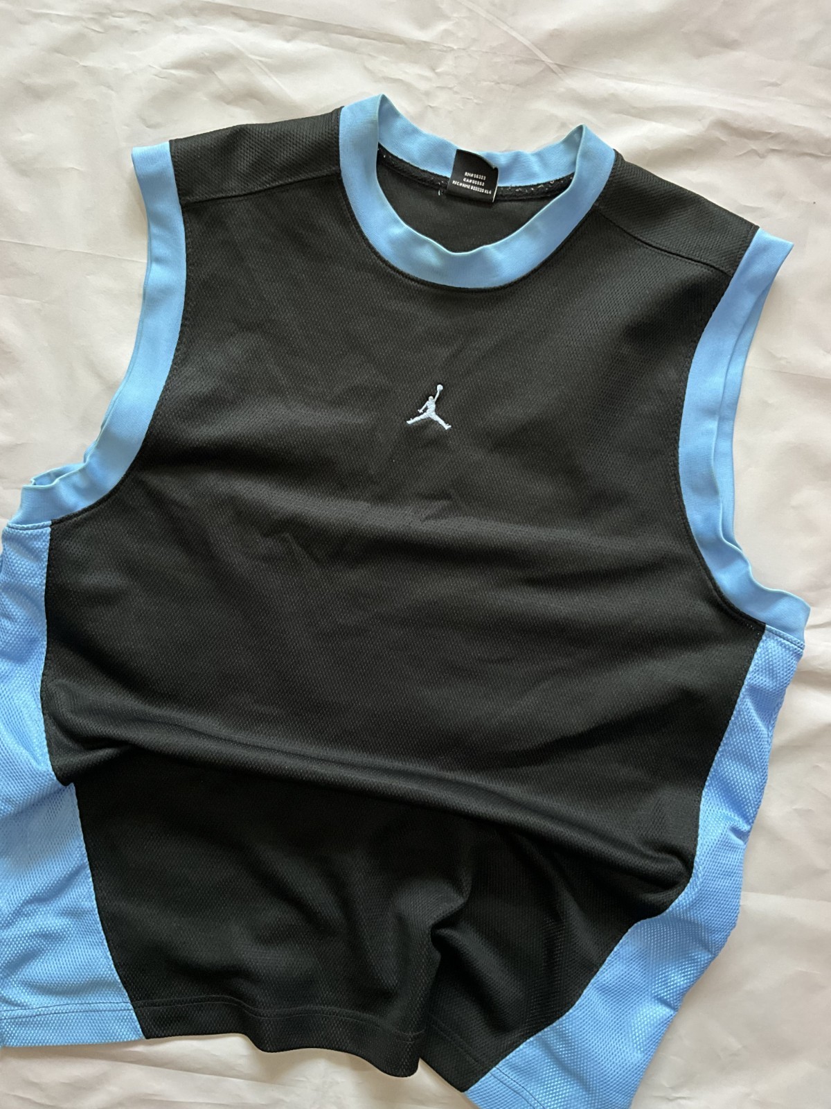 Nike Jordan Y2K Tank Top Vintage Mini Center Logo Size Large gallery