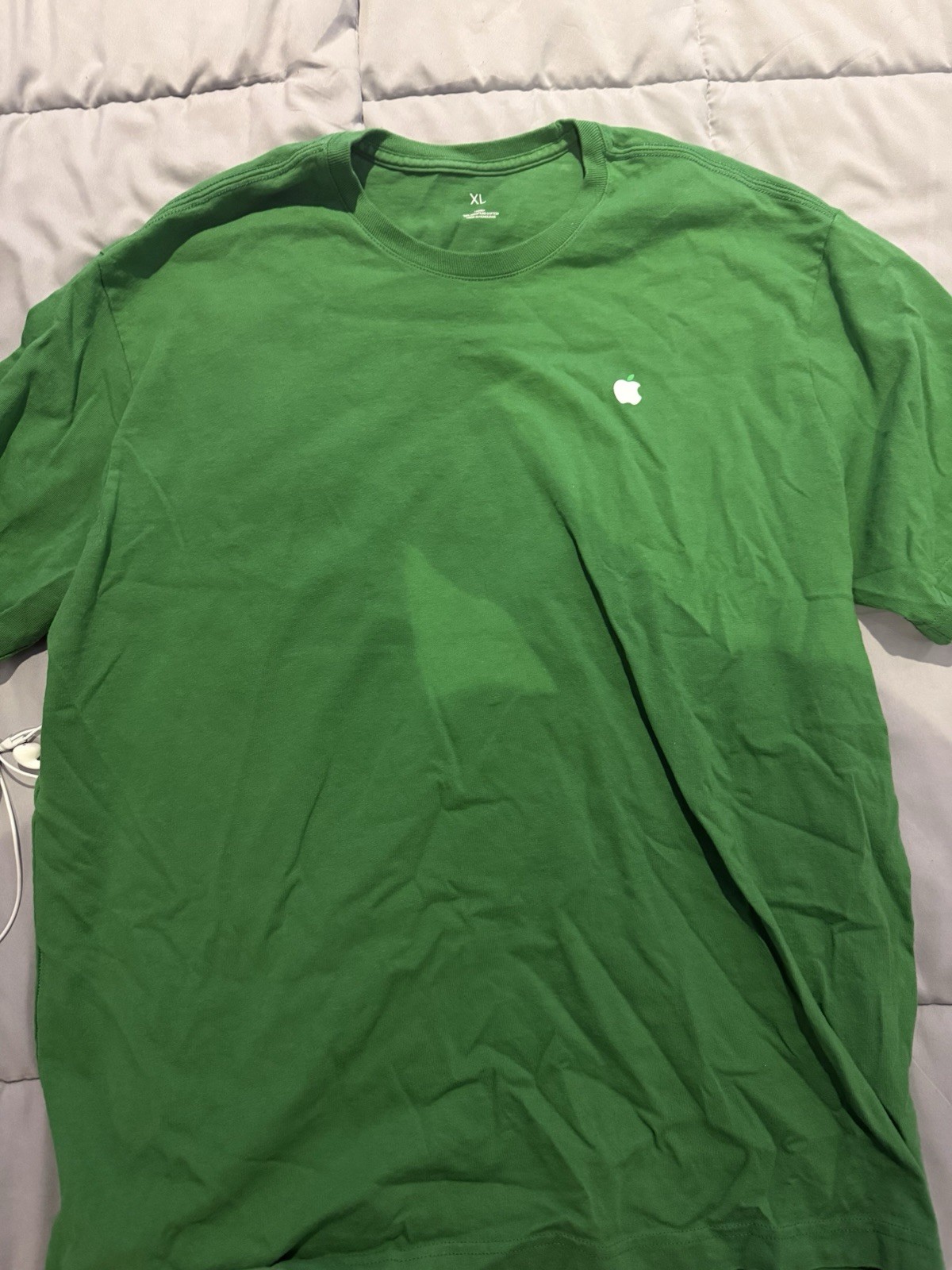 Apple Logo Green Men’s Cotton Jersey Crew Neck Short Sleeve T-Shirt