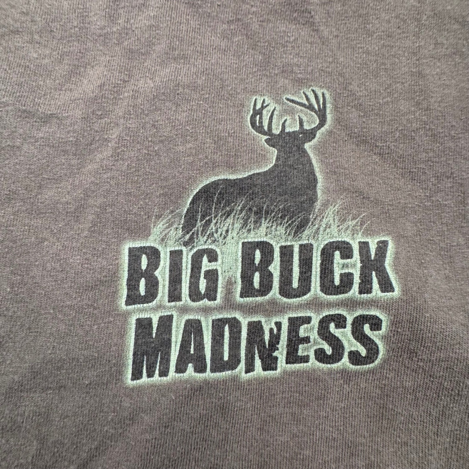 Buck Wear Big Buck Madness Graphic T-Shirt Brown Mens Large Hunting Deer 2005 gallery