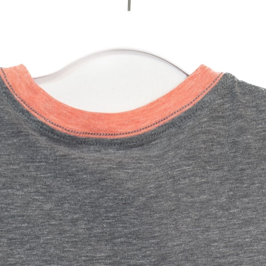 Arizona Jean Co. Size S Heather Gray & Coral Contrast Crew Neck Short-Sleeve gallery