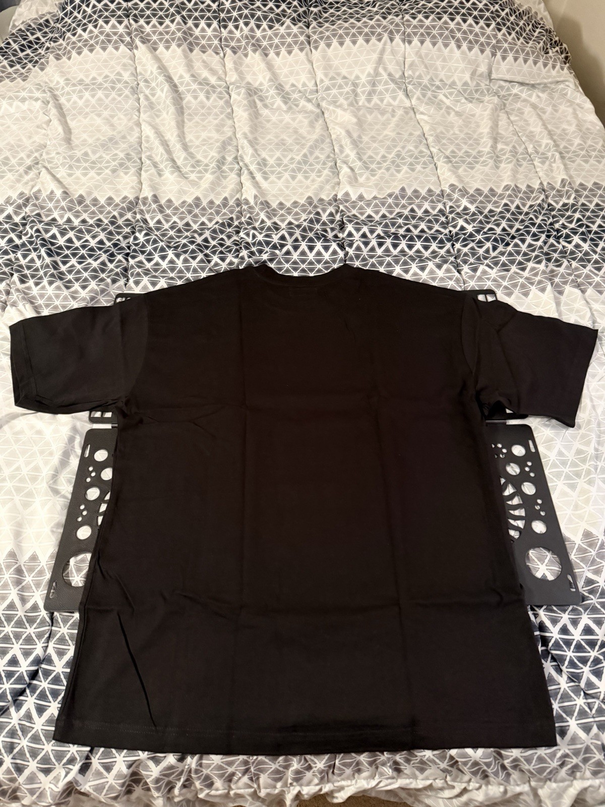 Market Studios Magic Basketball T-Shirt Black/Infrared (SIZE: XL) gallery
