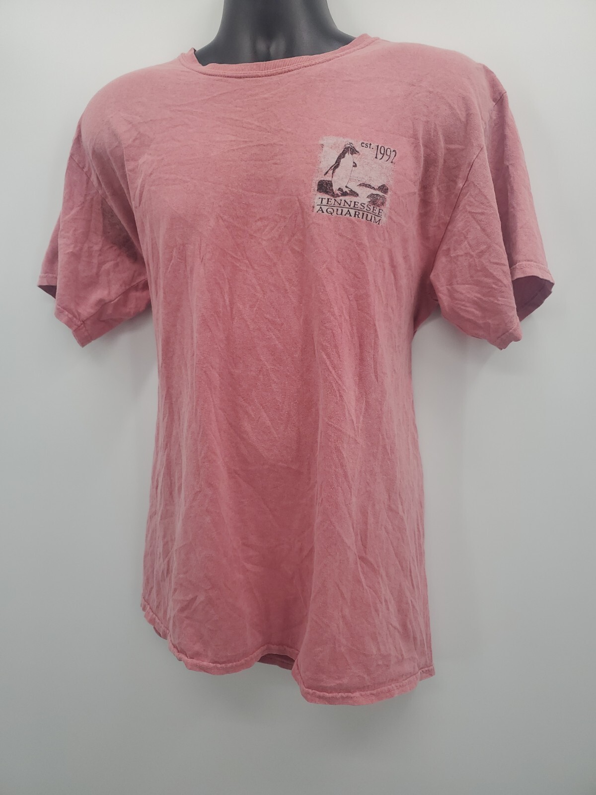 RFBF Men's Pre Shrunk Washed Pink "TENNESSEE AQUARIUM" Shirt Size Large gallery