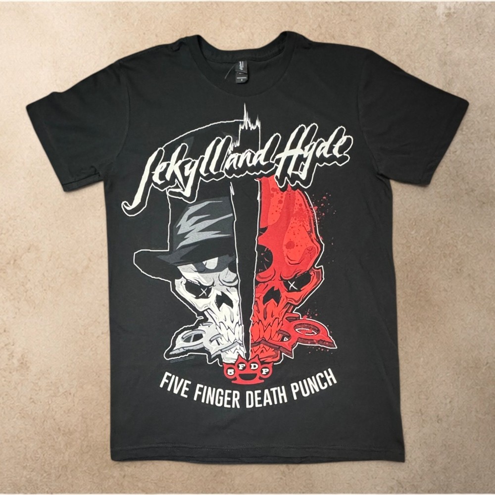 Five Finger Death Punch Jekyll And Hyde Graphic Band T-Shirt Men’s Small
