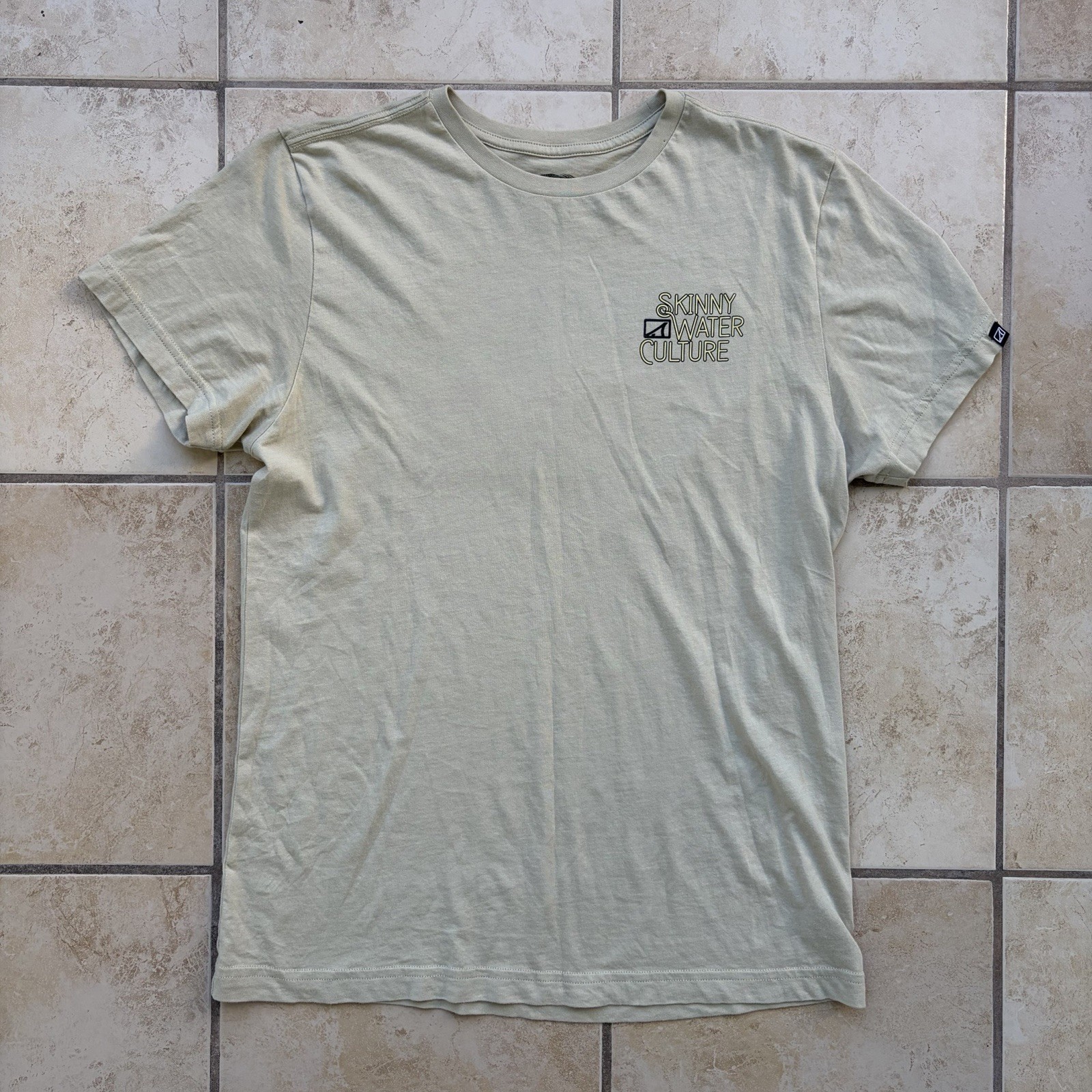 Skinny Water Culture T Shirt Mens Small Pale Yellow Graphic Featherlite Cotton gallery