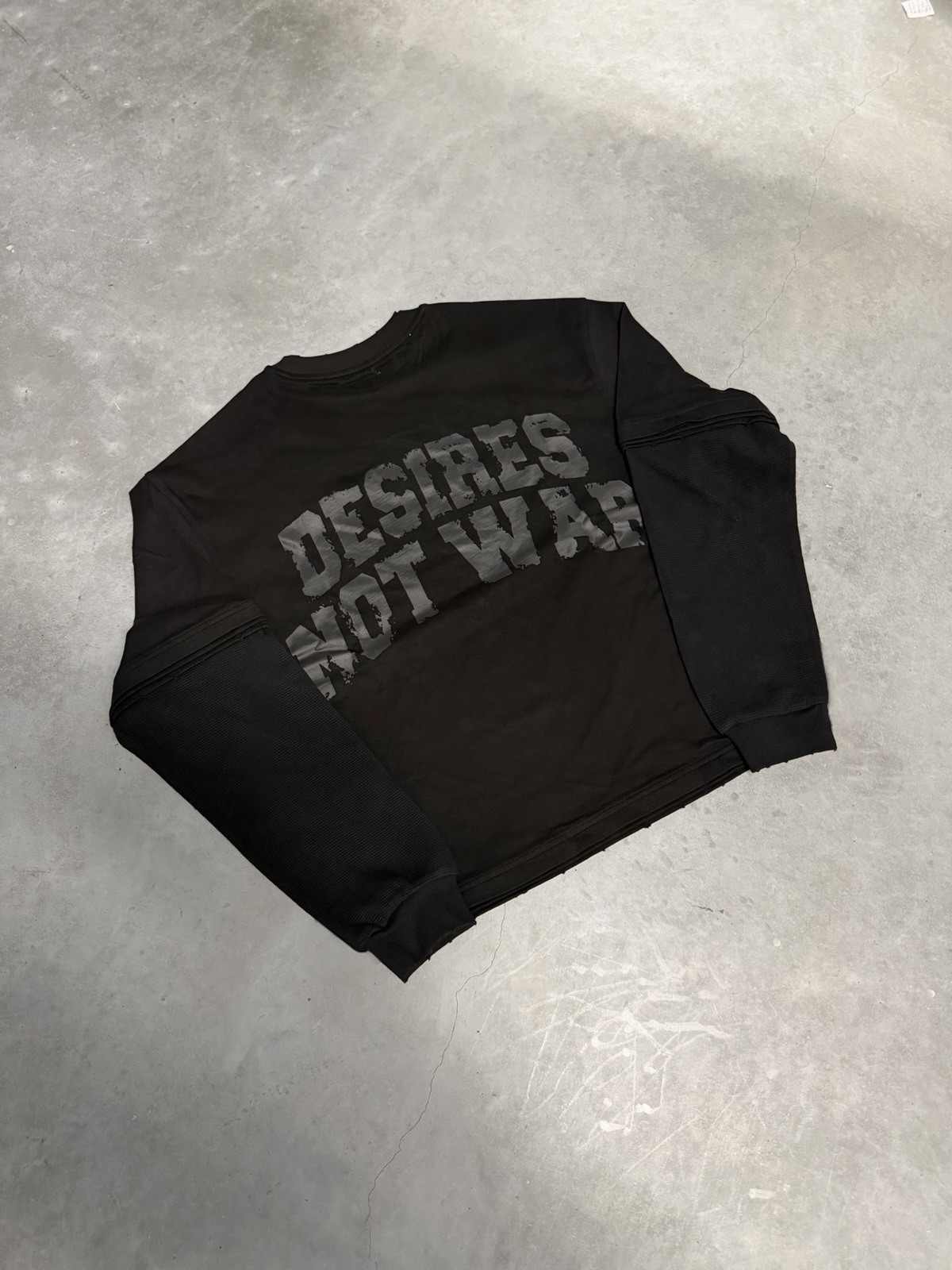 Bottega Desires War Long Sleeve Tee Black 100% AUTHENTIC BRAND NEW FAST SHIPPING gallery