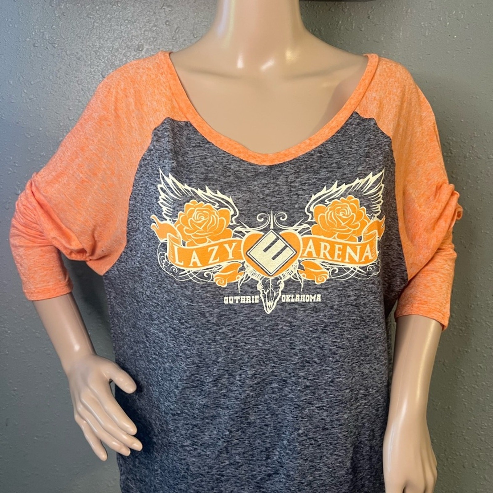 Lazy E Arena Guthrie Oklahoma District Xl Orange Black Grey Long Sleeve Shirt gallery