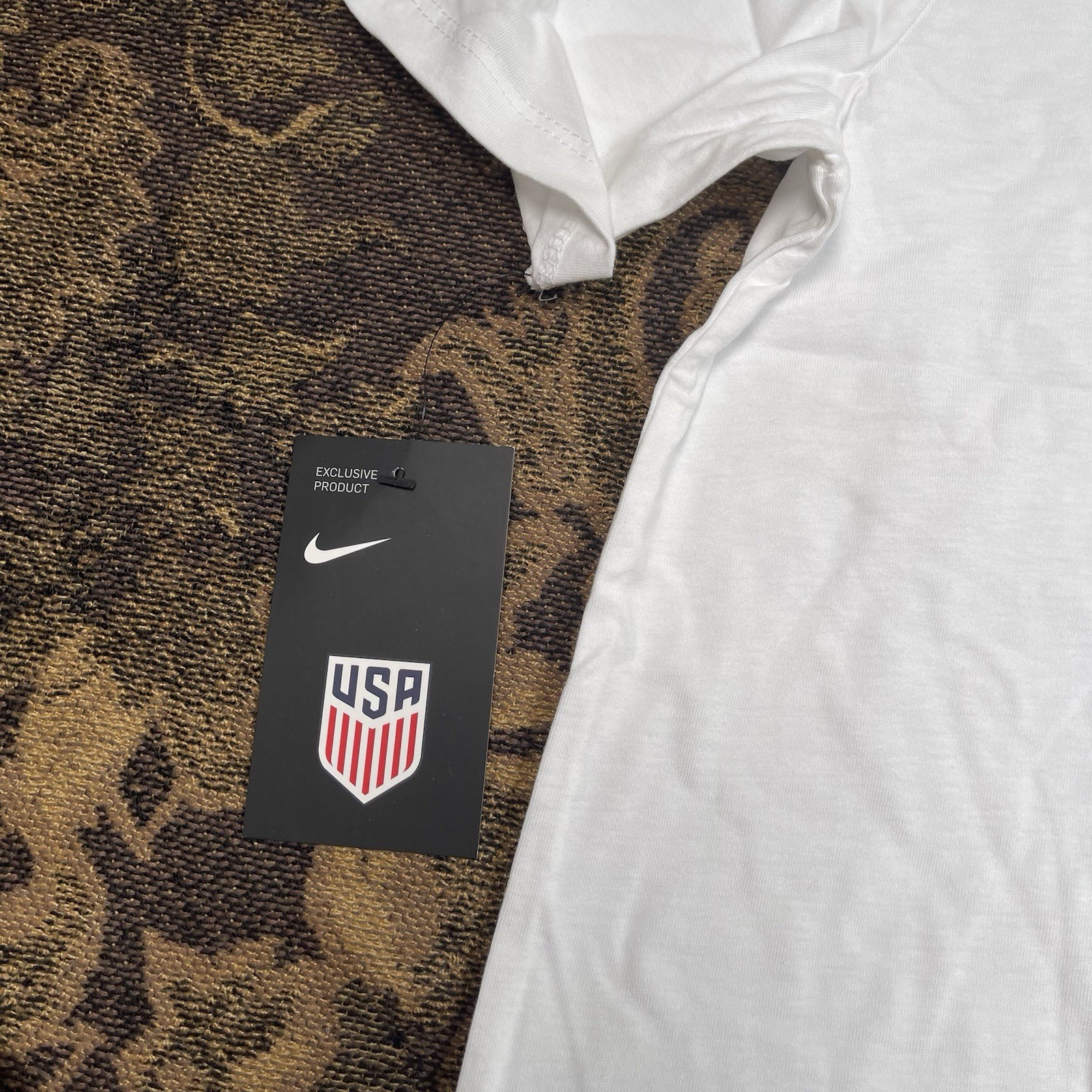 Nike Team USA Men's National Soccer Team White Pocket T-Shirt Size Large New gallery