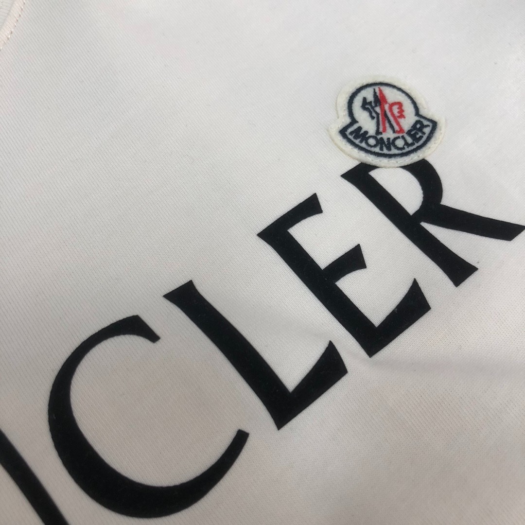Moncler Unisex Oversized White Classic Crew-Neck Short-Sleeve Shirt M gallery