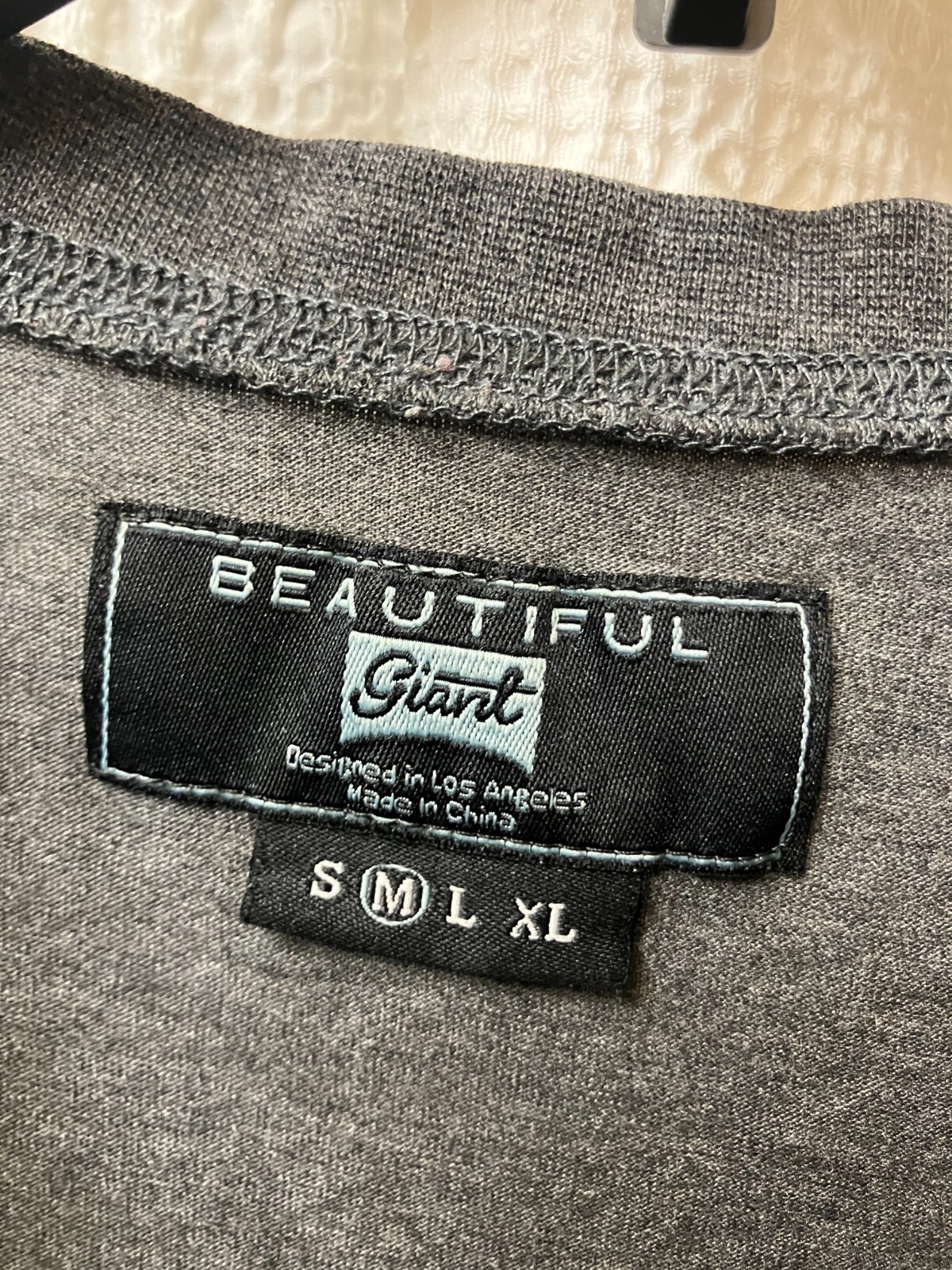 Beautiful Giant Men's Graphic Crew Neck Casual and light Homey Pocket T-shirt M gallery