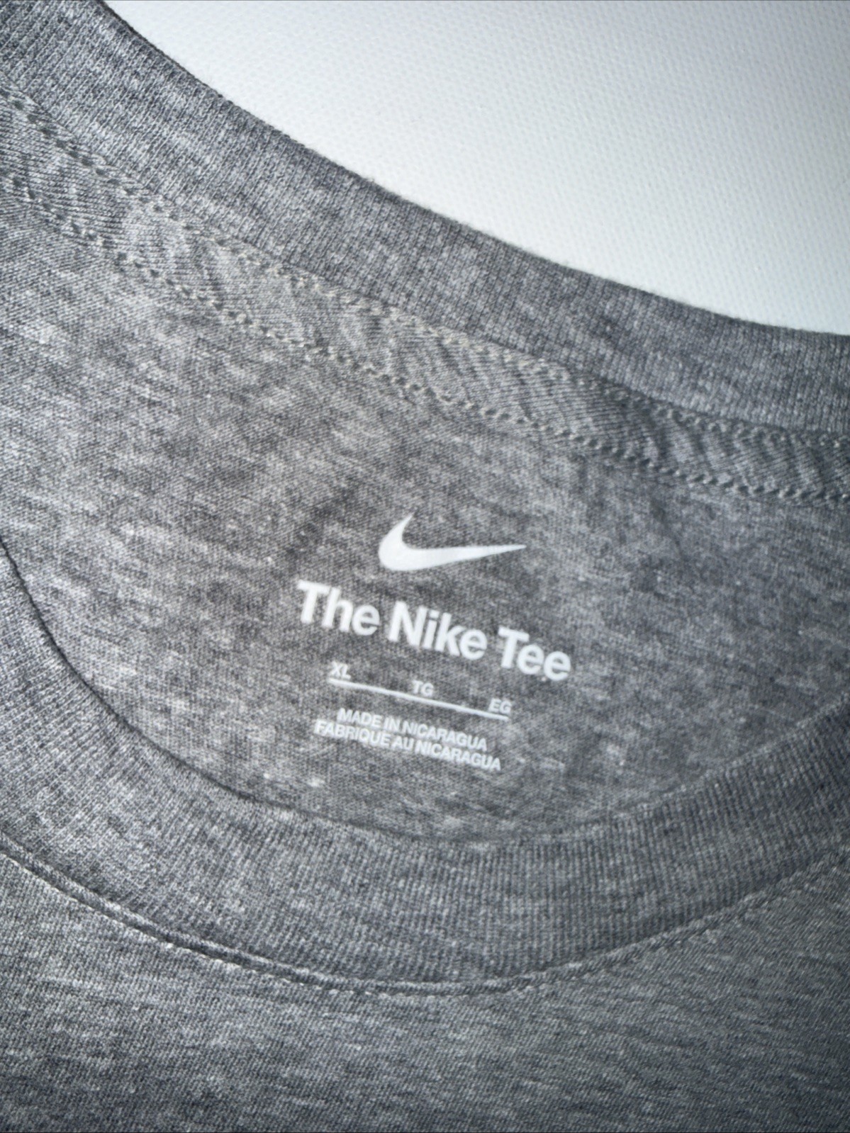 Nike Shirt Mens Size Xl gallery