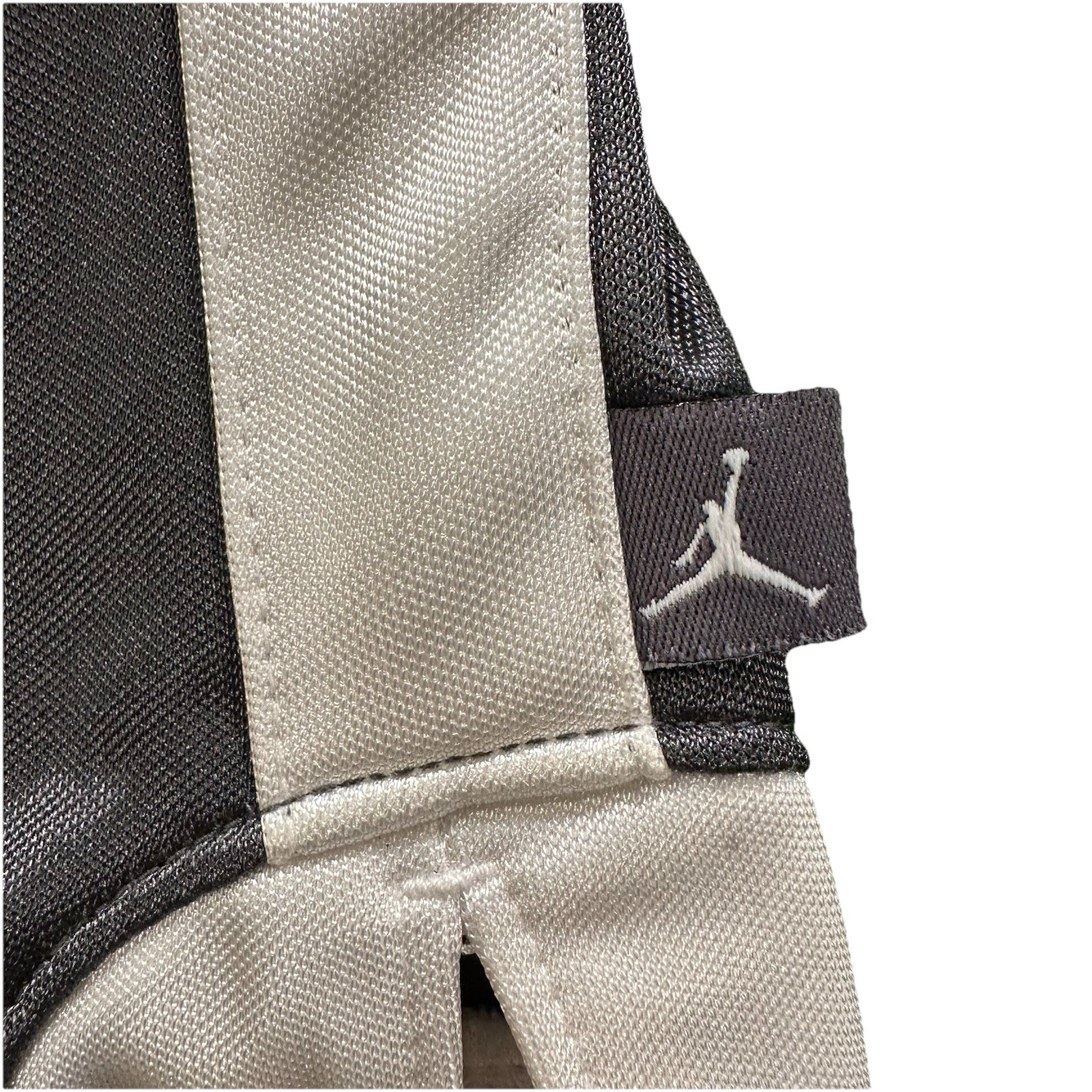 JORDAN Gray& White VINTAGE JERSEY WARM UP MENS XXL 20 YEARS ANIVERSARY gallery