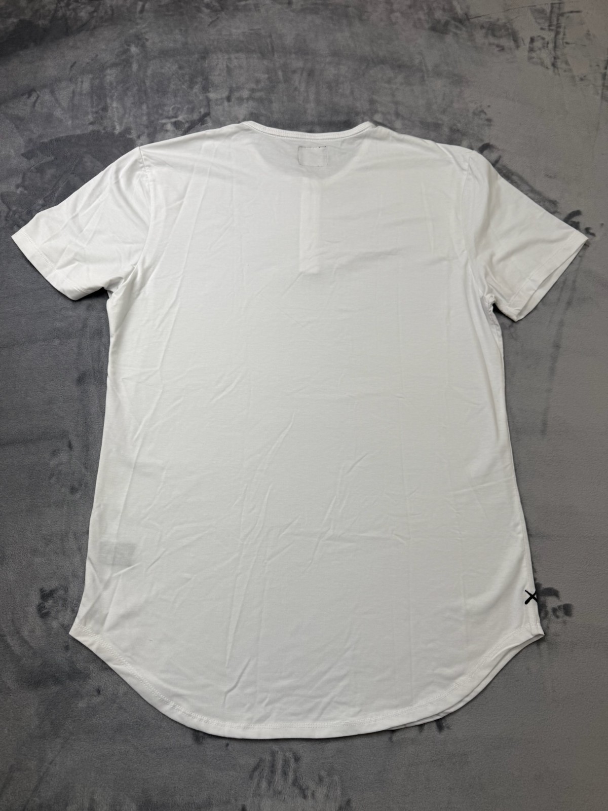 Cuts Clothing Elongated Henley T-Shirt Men's XL White gallery