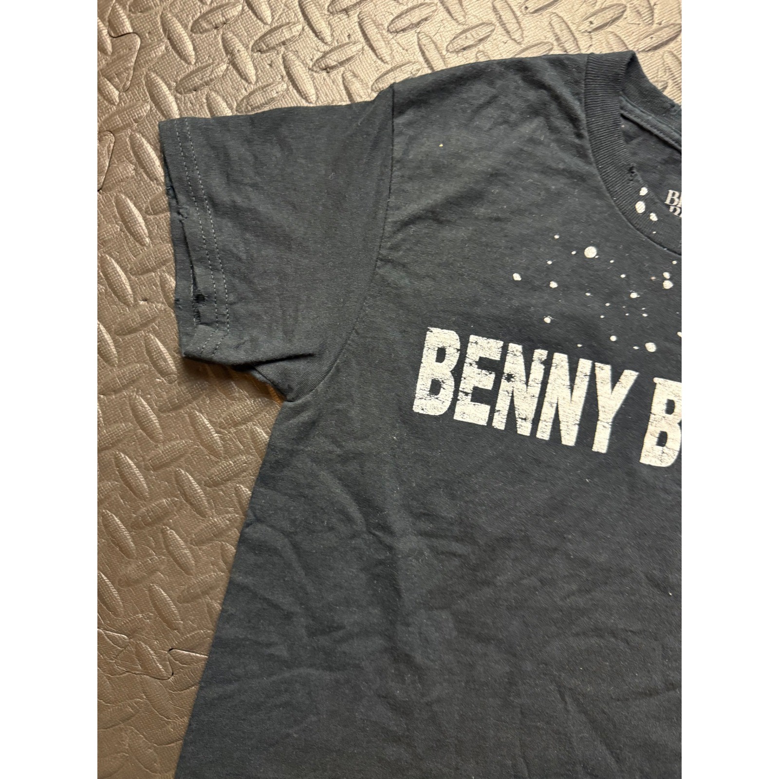 Benson Boone American Heart Tour 2023 T-Shirt Black Cropped Small Concert Merch gallery