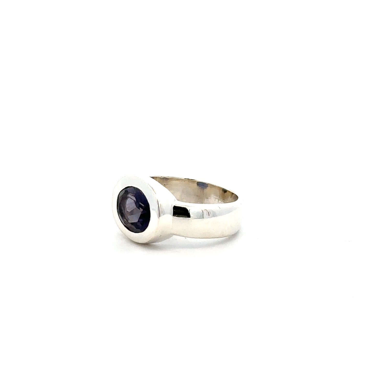 Sterling Silver Iolite Ring (Size 6) Stone 7 x 9 mm